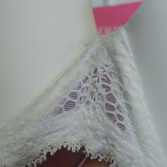 COPY - Push-Up Strapless Convertible Bra, Empire White, 36B - Picture 5 of 15